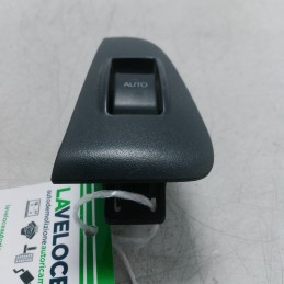 Interruttore pulsante alzavetro post SX Toyota Avensis MK2 SW 2.0 D-4D 85 KW 2003-08 74272-05020