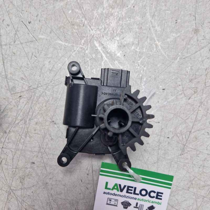 Motorino attuatore regolazione bocchette aerazione 5 pin Fiat Panda III 312 319 1.2 2011 MR113800-4310