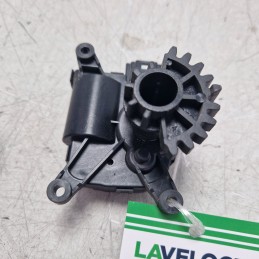 Motorino attuatore regolazione bocchette aerazione 5 pin Fiat Panda III 312 319 1.2 2011 MR113800-4310