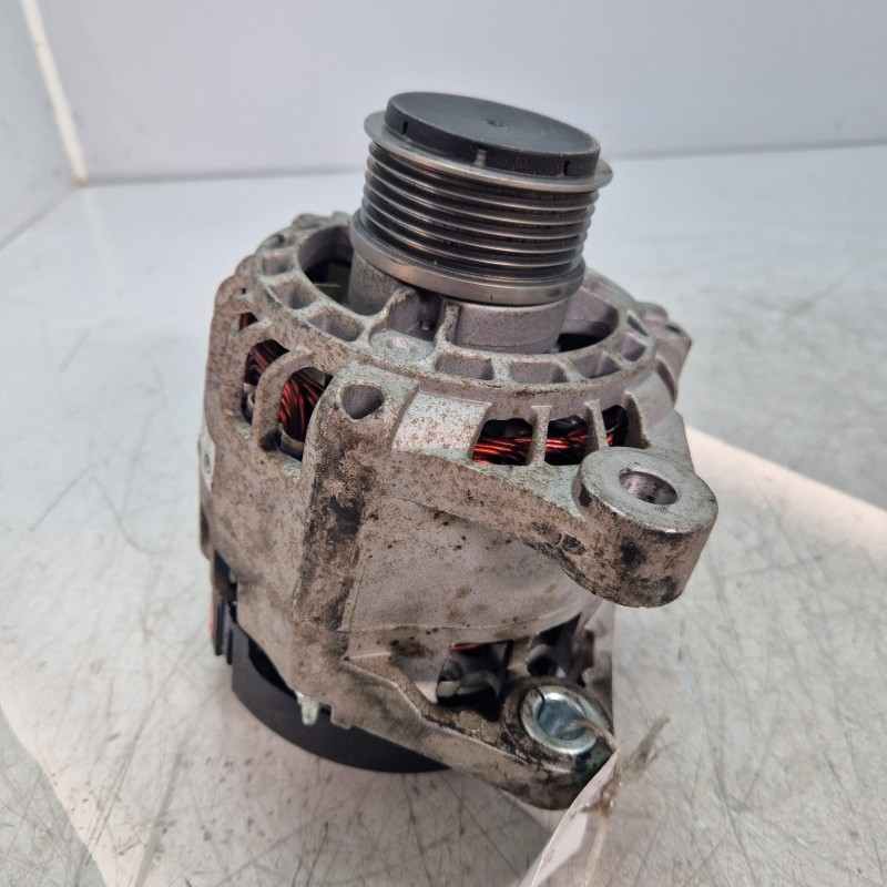 Alternatore 90A VW Golf IV 1.6 1J1 1J5 1999 028903028D 0124325003 2 PIN