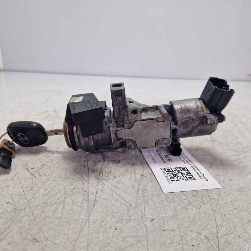 Blocchetto bloccasterzo accensione Toyota Avensis MK2 SW 2.0 D-4D 85 KW 2003-08 45020-05-04 con chiave