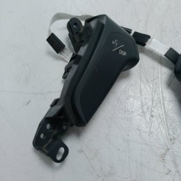 Pulsanti comandi multifunzioni al volante Toyota Avensis MK2 SW 2.0 D-4D 85 KW 2003-08 75B070