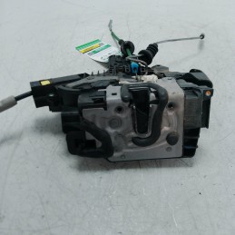 Serratura porta post dx 4 pin Mercedes Classe C 180 W205 BlueTEC/d 2015 A0997303800