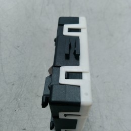 Centralina chiusura centralizzata porta post sx Mercedes Classe C 180 W205 BlueTEC/d 2015 A2059006113