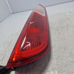 Stop fanale luci post dx Ford Focus II 3p 1.6 TDCi 2005-12 4M5113404A scheggiato internamente