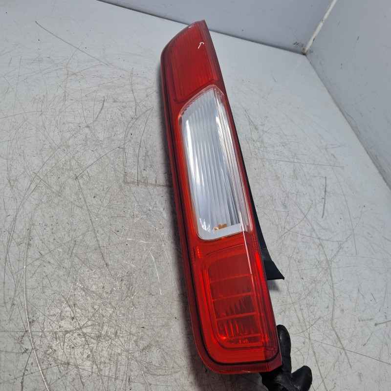 Stop fanale luci post dx Ford Focus II 3p 1.6 TDCi 2005-12 4M5113404A scheggiato internamente