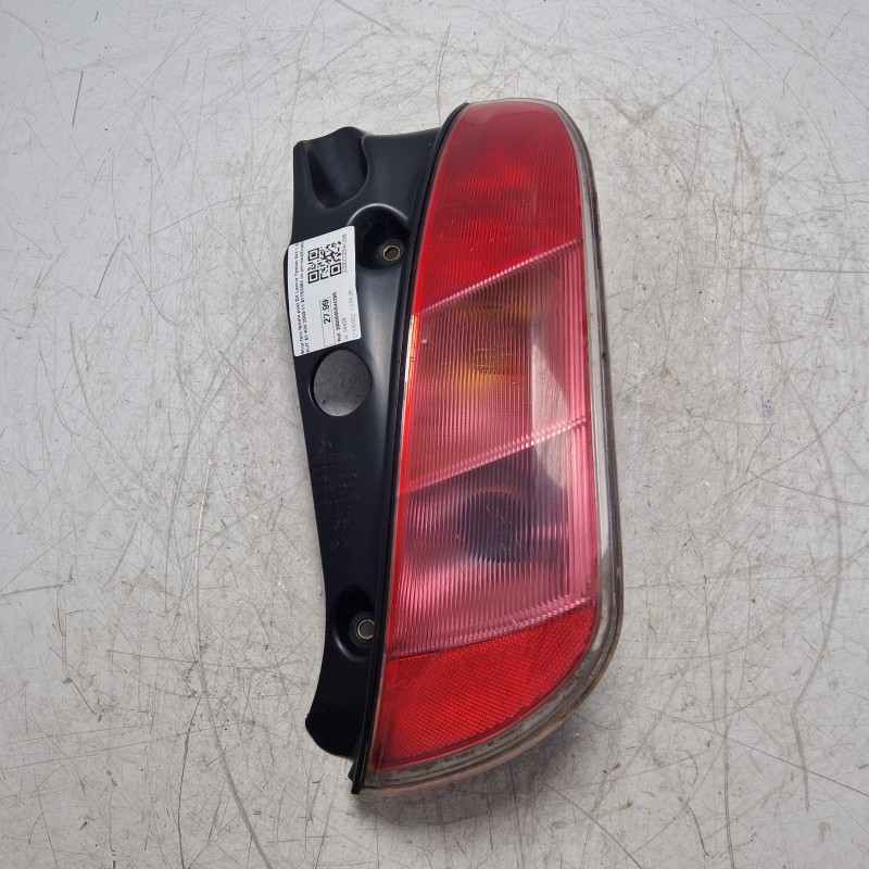 Stop faro fanale post DX Lancia Ypsilon 843 1.3 MJT 51 KW 2003-11 51753384 un pin modificato