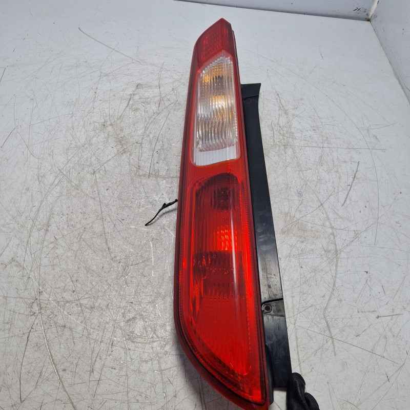 Stop fanale luci post sx Ford Focus II 3p 1.6 TDCi 2005-12 4M5113405A scheggiato internamente 1 portalampada con modifica