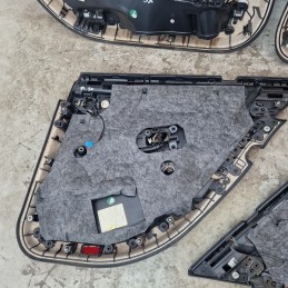 Sedili tappezzeria completi di pannelli  Mercedes Classe C 180 W205 BlueTEC/d 2015