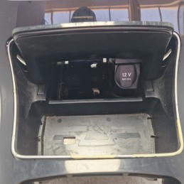 Pannello cornice console centrale Mercedes Classe C 180 W205 BlueTEC/d 2015 A2056805107 posacenere