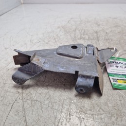 Supporto maniglia esterna ant DX Ford Puma MK1 1.7 i 92 KW 1997-02 97FBC21978AE