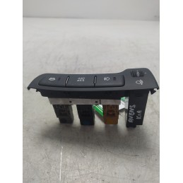 Pulsantiera regol fari ESP OFF Kia Carens MK3 2.0 CRDI 103 KW 2006-13 202002962