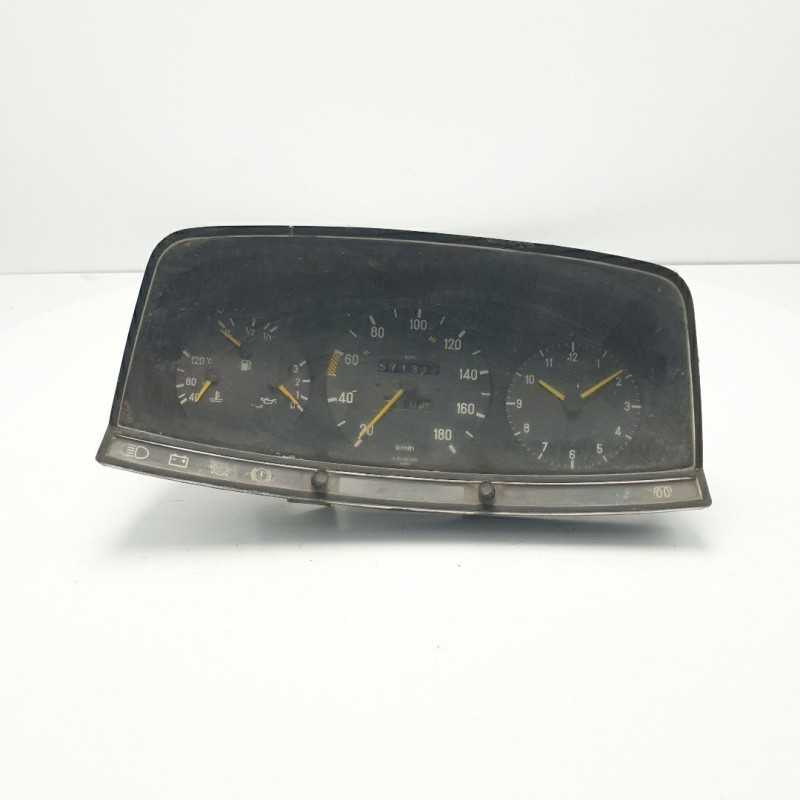 QUADRO STRUMENTI CONTACHILOMETRI TACHIMETRO MERCEDES W123 D 87001123 QUADRO STRUMENTI CONTACHILOMETRI TACHIMETRO MERCEDES W123 D 87001123