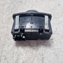 Comando interruttori pulsanti luci fari frontali Ford KA + 1.2 FK UK 2016 E4B513A024BC