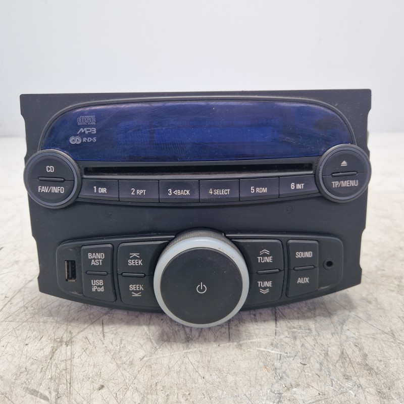 Autoradio stereo lettore CD MP3 Chevrolet Spark 1.0 B 50 KW 2010-15 95022265 codici sblocco non forniti