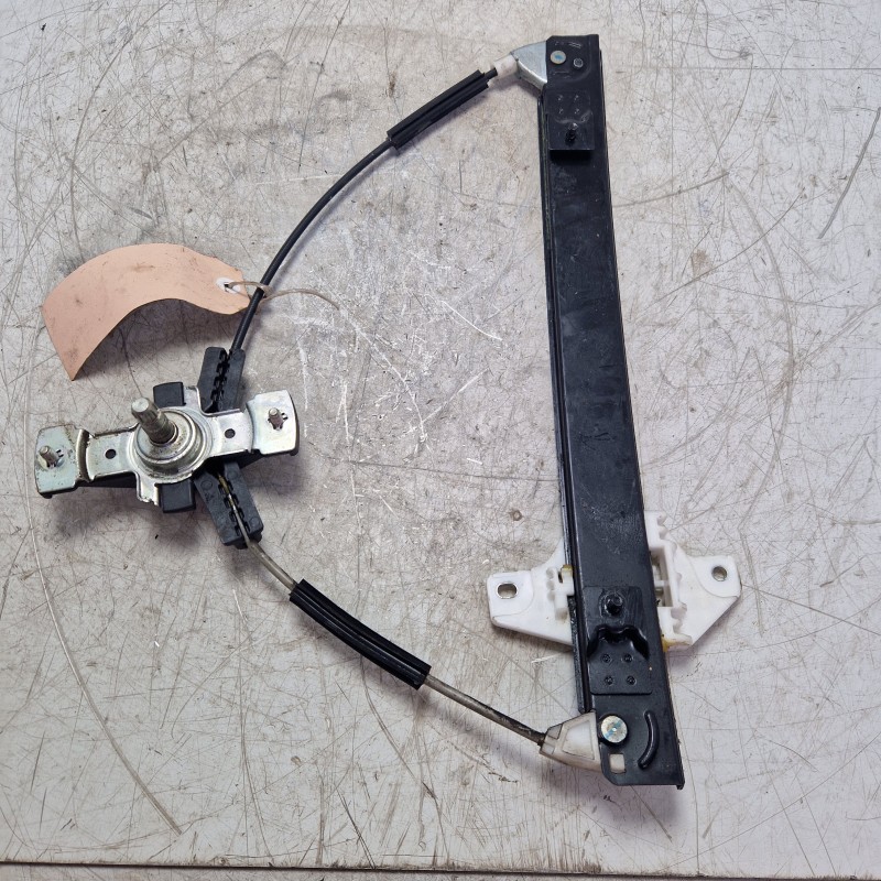Meccanismo alzavetro post DX Chevrolet Spark 1.0 B 50 KW 2010-15 manuale