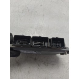 Centralina ECU controllo motore Ford Fiesta MK6 5P Titanium 1.4 TDCI 50 KW 2008-12 8V2112A650EC Continental