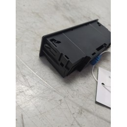 Prese ingressi USB slot scheda Mercedes Classe C 180 W205 BlueTEC/d 2015 A2058200126