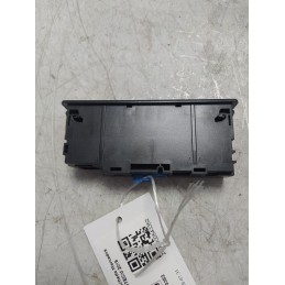 Prese ingressi USB slot scheda Mercedes Classe C 180 W205 BlueTEC/d 2015 A2058200126