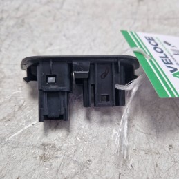 Presa connettore aux porta ingresso Ford KA + 1.2 FK UK 2016 DM5T-19A164-AA