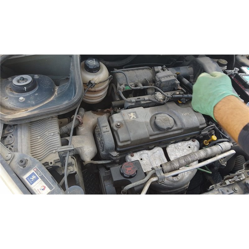 Per ricambi Peugeot 206 Plus 1.1 benz 44kw HFX 2009 Km 141428 Per ricambi Peugeot 206 Plus 1.1 benz 44kw HFX 2009 Km 141428