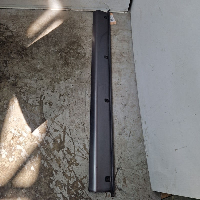 Modanatura sottoporta minigonna DX Hyundai Terracan 4X4 2001-06 lievi graffi 87782-H1500