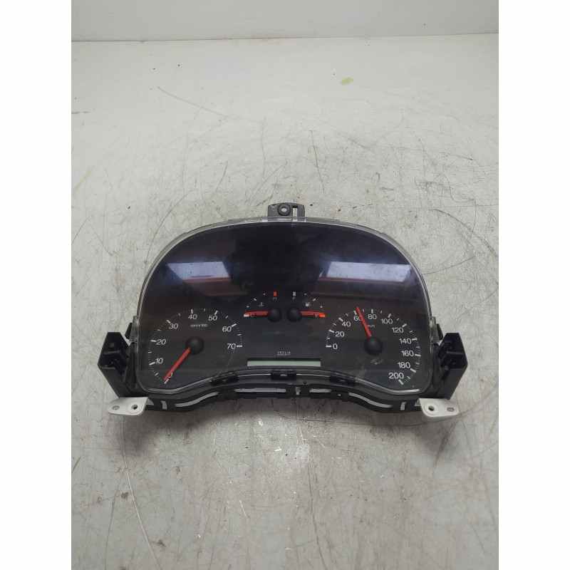 Quadro strumenti contachilometri Fiat Punto MK2 1.2 B 44 KW 1999-03 46753574 trasparente rigato