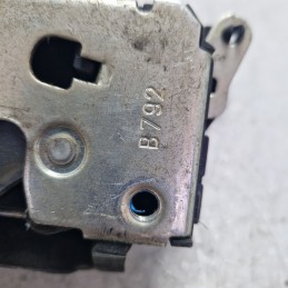 Serratura elettrica portiera post SX Fiat Doblò MK2 Malibù 1.3 MJT 62 KW 2006-24 4pin B792