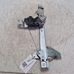 Motorino alzavetro...