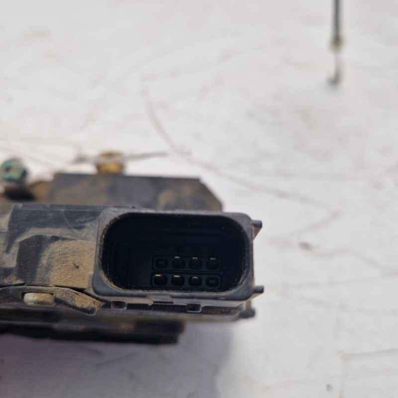 Serratura chiusura porta ant dx 6pin Fiat Grande Punto 199 1.3mtj 5p 2006 55701964