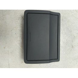 Cassetto portaoggetti...