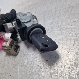 Blocchetto bloccasterzo cilindretto porta ant SX Nissan Qashqai J10 1.5 DCI 78 KW 2006-13 con chiave
