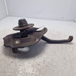 Mozzo fusello ant SX Mercedes W210 Classe E 270 CDI 1999-02 2102201