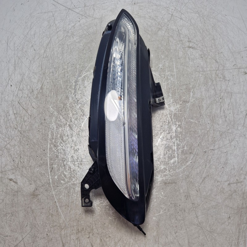 Faro fanale proiettore ant SX led Jeep Cherokee MK5 2.0 CRD 125 KW 4x4 Longitude 2014-18 luce diurna 68157105AO
