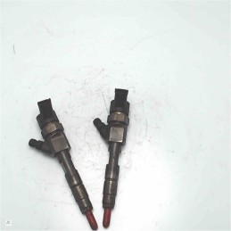 INIETTORI 2 BOSCH RENAULT SCENIC 1.9D 2005 8200100272 0445110110B