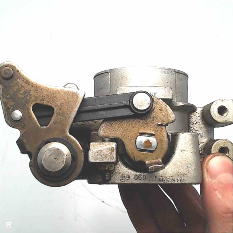 CORPO FARFALLATO VALVOLA A FARFALLA OPEL ZAFIRA ASTRA 1.4BENZ 16V 1998-04 90529710