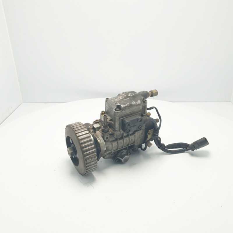 POMPA INIEZIONE CARBURANTE COMMON RAIL ALTA PRESSIONE DIESEL VW GOLF IV MK4 1.9 TDI BOSCH 038130107B POMPA INIEZIONE CARBURANTE COMMON RAIL ALTA PRESSIONE DIESEL VW GOLF IV MK4 1.9 TDI BOSCH 038130107B
