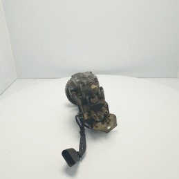 POMPA INIEZIONE CARBURANTE COMMON RAIL ALTA PRESSIONE DIESEL VW GOLF IV MK4 1.9 TDI BOSCH 038130107B 