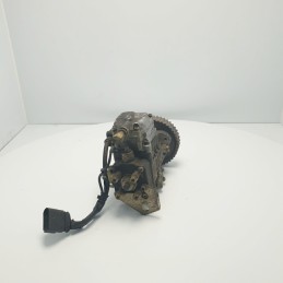 POMPA INIEZIONE CARBURANTE COMMON RAIL ALTA PRESSIONE DIESEL VW GOLF IV MK4 1.9 TDI BOSCH 038130107B 