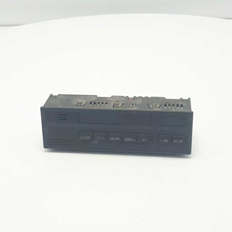 COMPUTER DI BORDO DISPLAY MONITOR OROLOGIO BMW E36 SERIE 3 1996 62.13-8.363.579 COMPUTER DI BORDO DISPLAY MONITOR OROLOGIO BMW E36 SERIE 3 1996 62.13-8.363.579