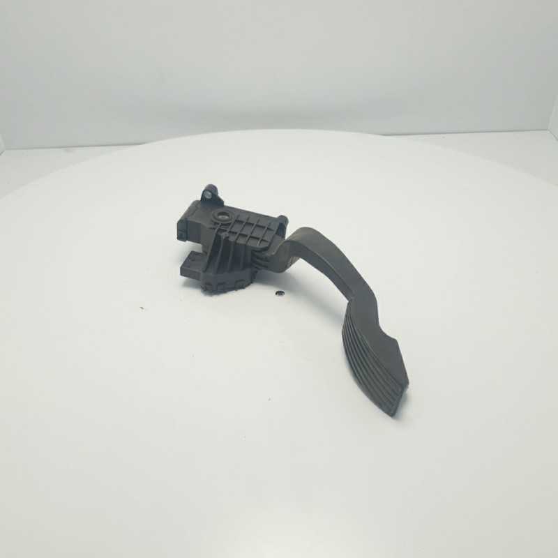 PEDALE ACCELLERATORE FIAT GRANDE PUNTO EVO 55702020 PEDALE ACCELLERATORE FIAT GRANDE PUNTO EVO 55702020