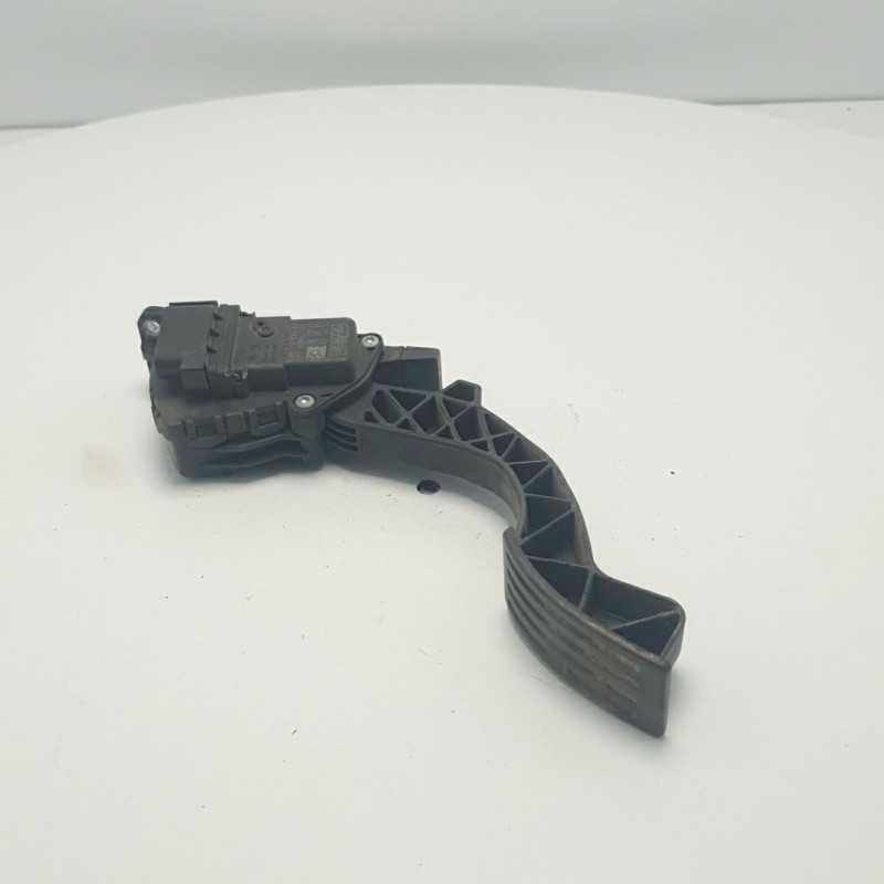 PEDALE ACCELERATORE FORD FOCUS MAZDA 3 2004-11 4M51-9F836-AH PEDALE ACCELERATORE FORD FOCUS MAZDA 3 2004-11 4M51-9F836-AH