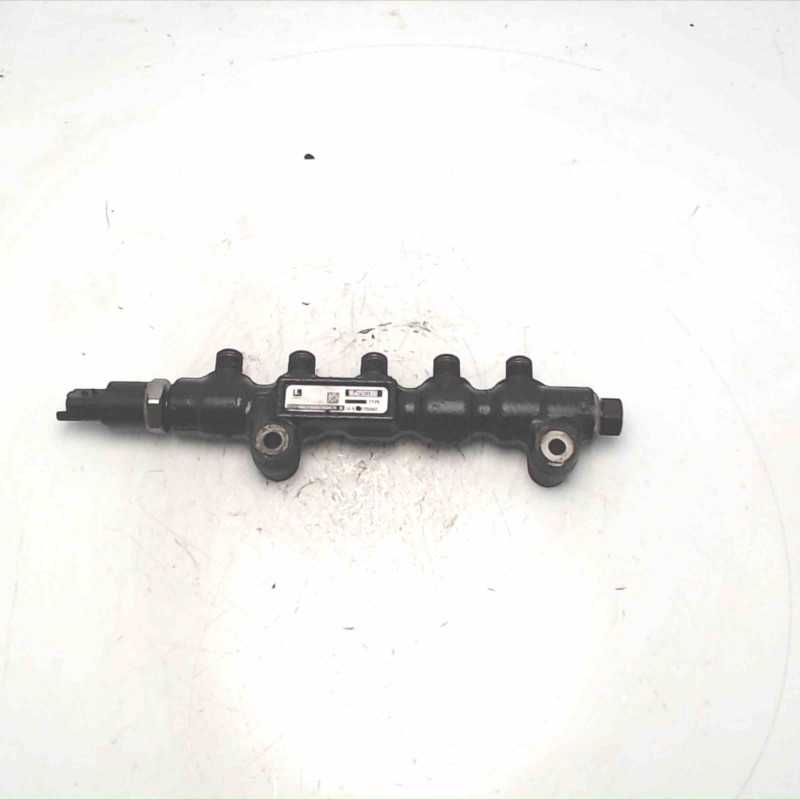 TUBO FLAUTO INIEZIONE DISTRIBUTORE GASOLIO FORD CITROEN PEUGEOT 1.4HDI 9642503380