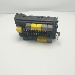 CENTRALINA ECU SCATOLA PORTAFUSIBILI ALFA ROMEO 33 145 146 FUSE BOX 000042444010 