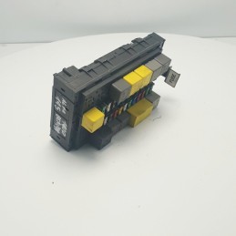 CENTRALINA ECU SCATOLA PORTAFUSIBILI ALFA ROMEO 33 145 146 FUSE BOX 000042444010 