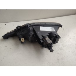 Faro lancia ypsilon  
