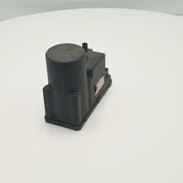 POMPA VUOTO CENTRALINA MODULO CONTROLLO CHIUSURA CENTRALIZZATA AUDI A4 B5 VDO A0862257A