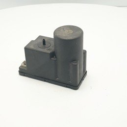 POMPA VUOTO CENTRALINA MODULO CONTROLLO CHIUSURA CENTRALIZZATA AUDI A4 B5 VDO A0862257A