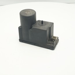 POMPA VUOTO CENTRALINA MODULO CONTROLLO CHIUSURA CENTRALIZZATA AUDI A4 B5 VDO A0862257A