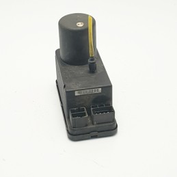 POMPA VUOTO CENTRALINA MODULO CONTROLLO CHIUSURA CENTRALIZZATA MERCEDES W202 CLSSE C 1993-00 0132006349